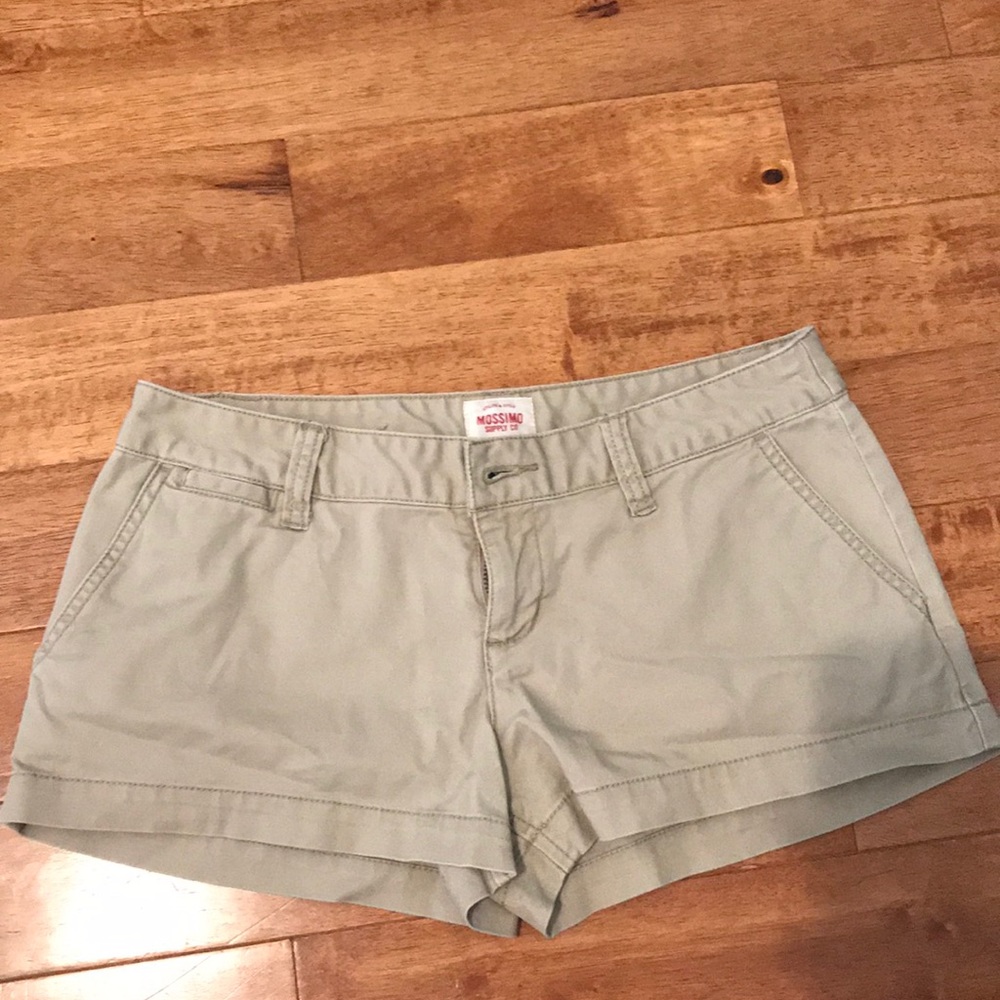 Khaki shorts
